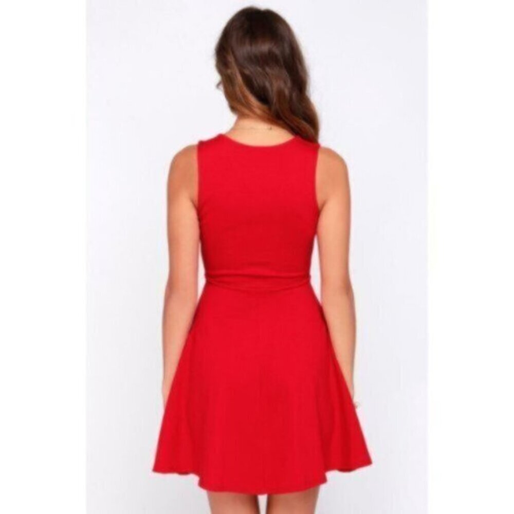Lulu’s | Women's Queen Sweep Red Fit & Flare Dress Size XS - Picture 3 of 13